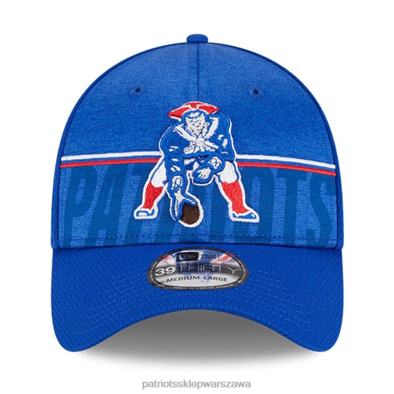 Patriots Jersey mężczyźni New Era Royal 2023 NFL obóz treningowy Throwback 39thirty flex fit czapka Akcesoria 6RBB113